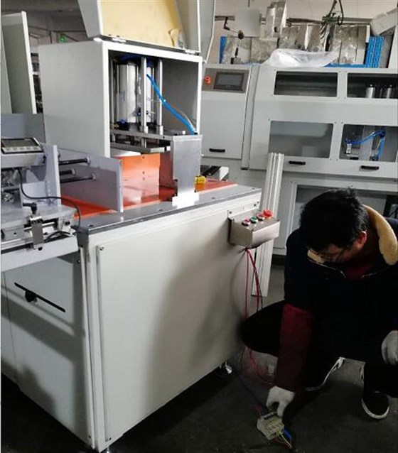 鋁型材切割機半自動